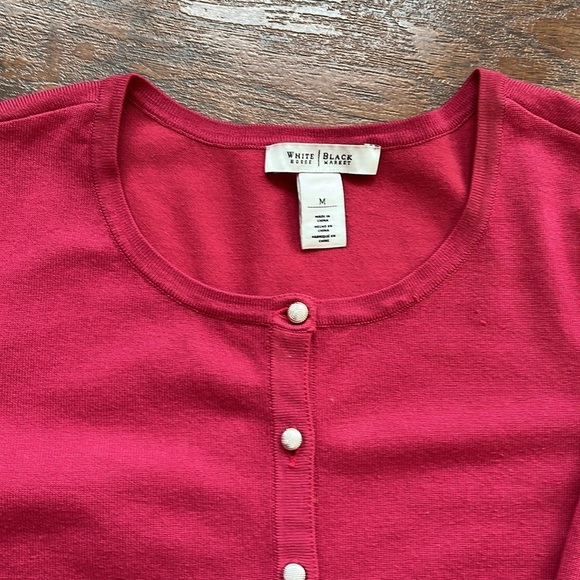 WHBM Sweater - Size Medium - Picture 8 of 8